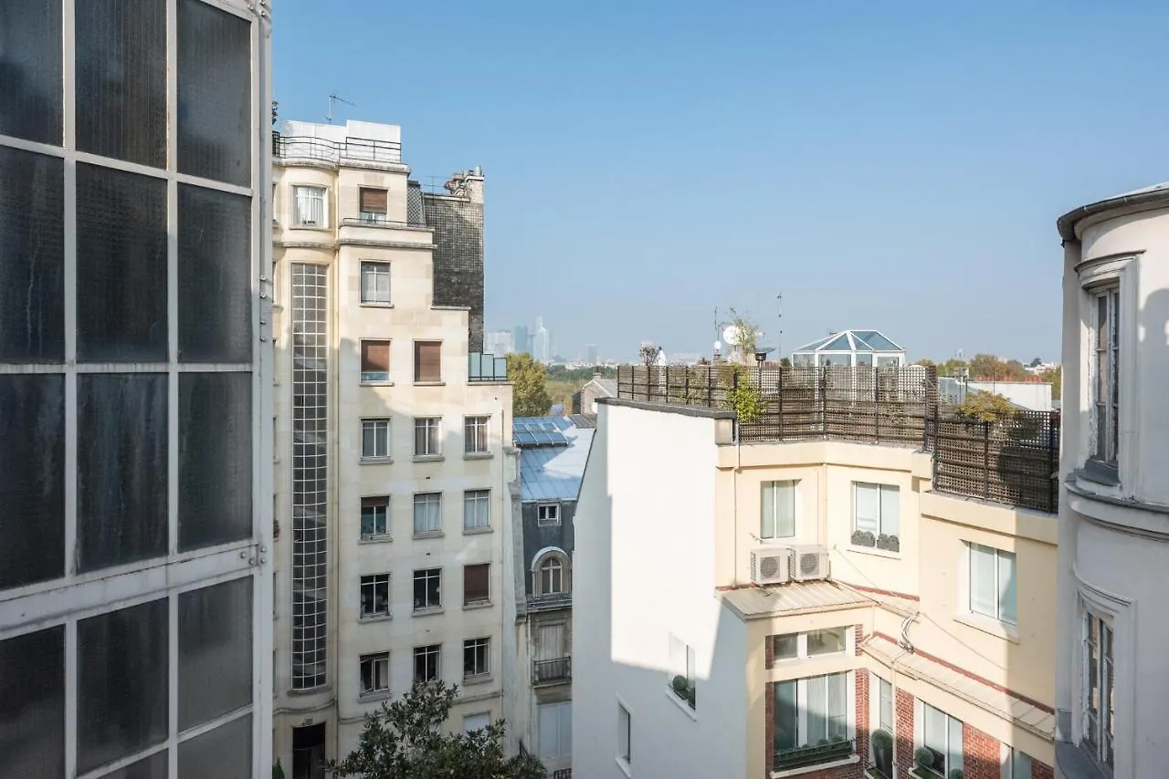 Foch Studio Apartman